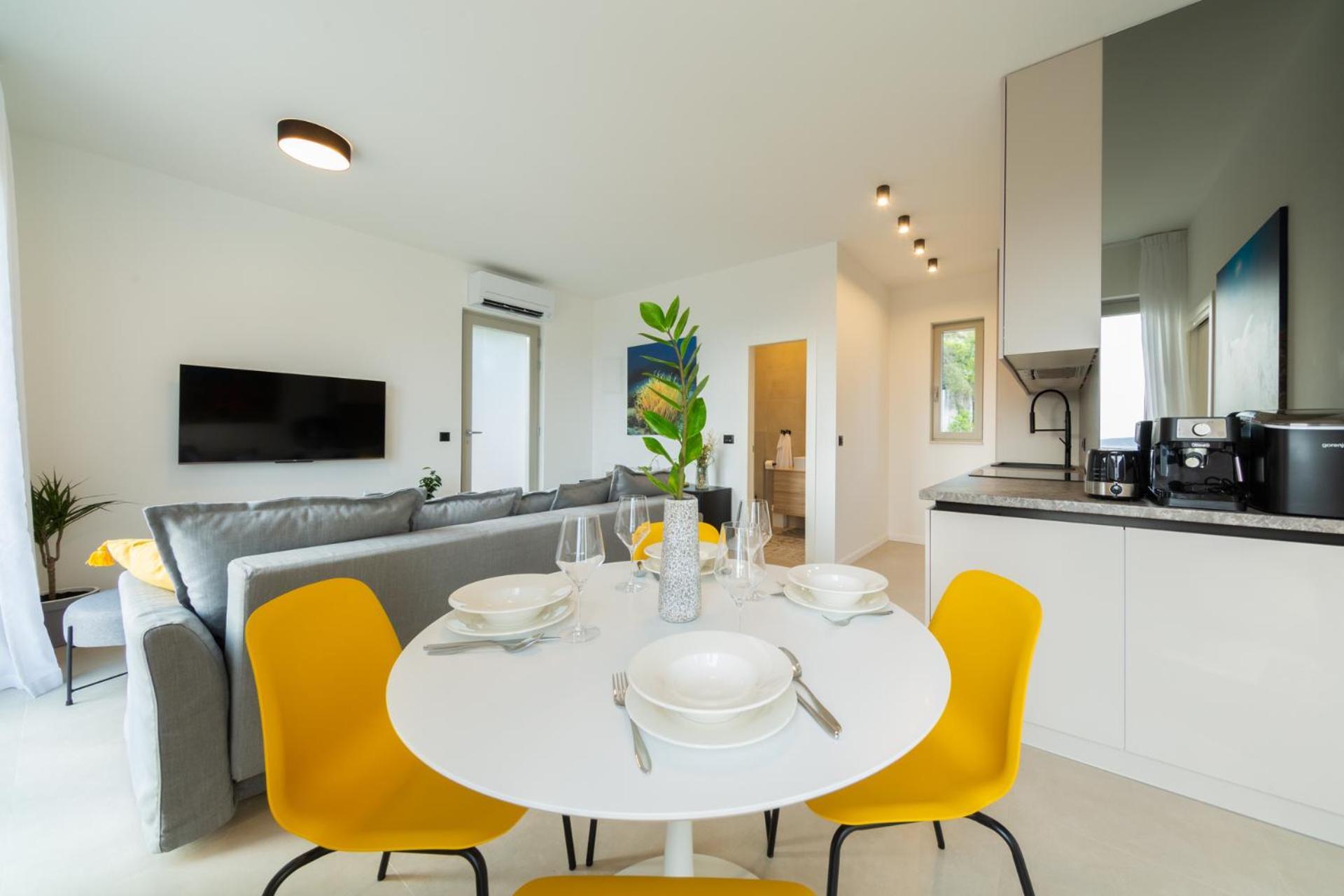 Seaside Elegance Suites Komiža Buitenkant foto